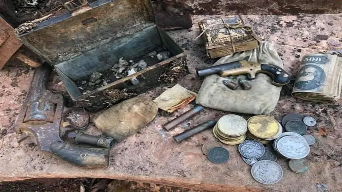 Dinheiro e armas são encontrados dentro de botija próximo a Pio IX PPN-IMG-c4d9ac168112e83e176f.jpg